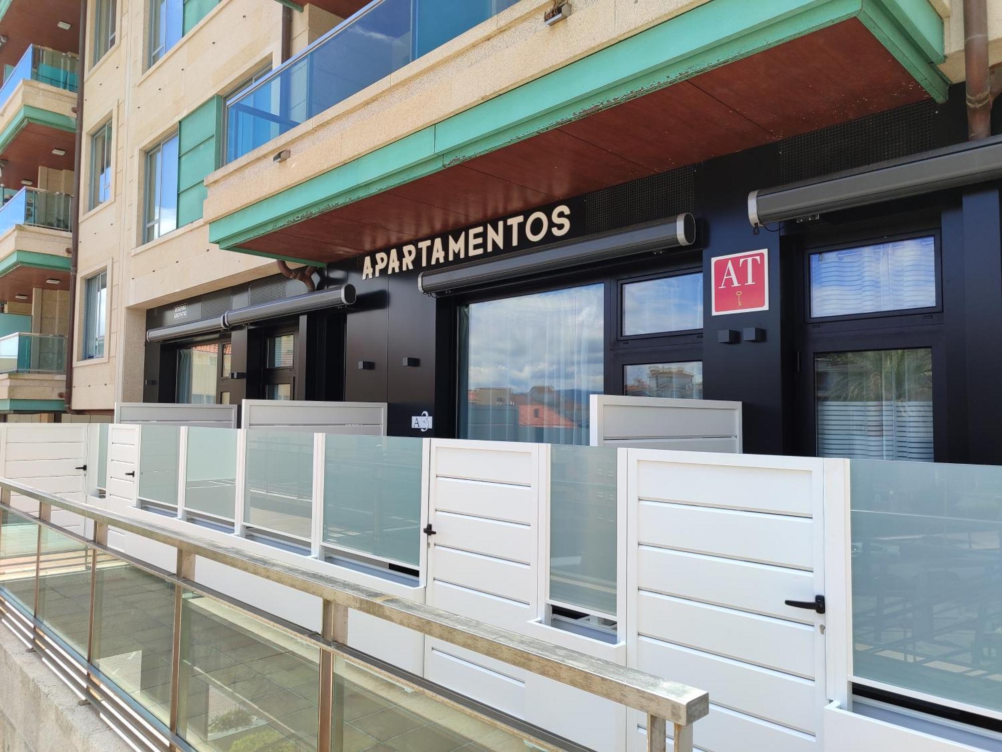 Apartamentos Silgar Plaza Sanxenxo Exterior photo